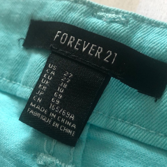 Turquoise shorts - Picture 4 of 6